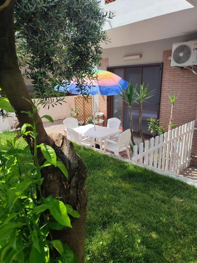 Bordoriva Formia Exterior foto