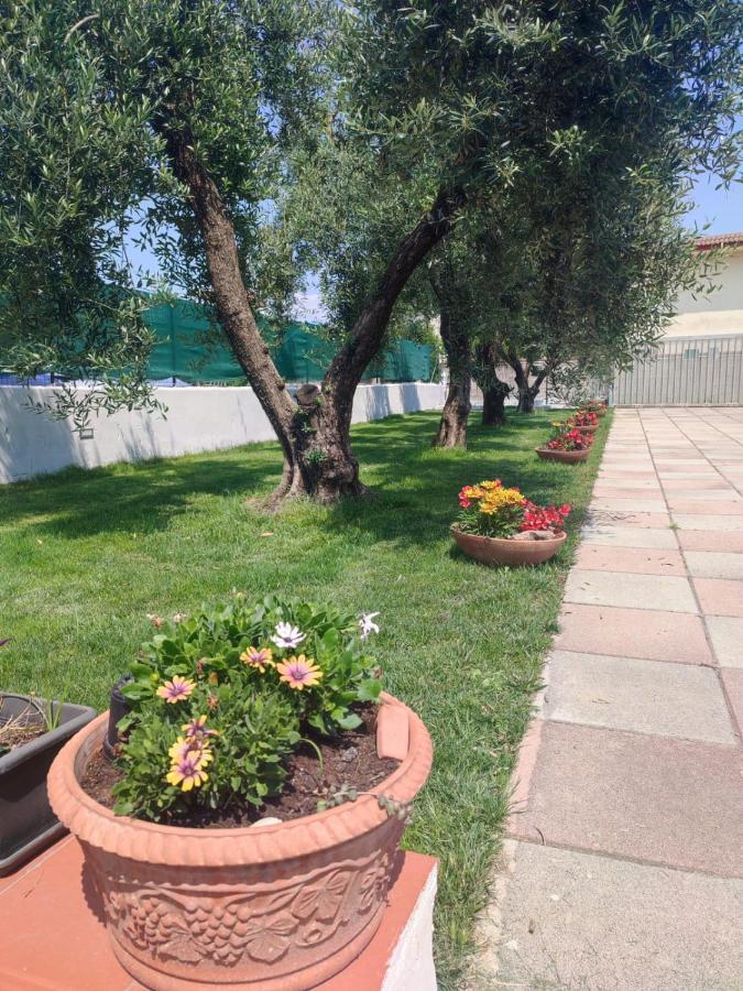 Bordoriva Formia Exterior foto